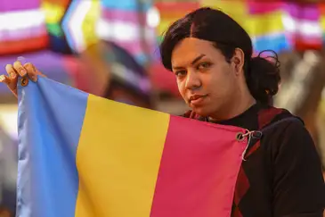 Brasília (DF), 28/06/2026 - Mayura Kali, durante entrevista para a Agência Brasil, em evento do Dia do orgulho LGBT+ no Eixão do Lazer. Foto: Marcelo Camargo/Agência Brasil