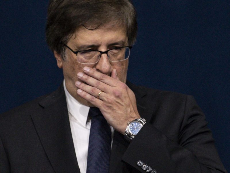 Gonet diz que não vê falta grave no caso da arma de Bolsonaro 