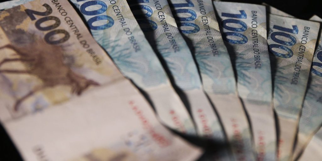 Cooperativas de crédito atingem R$ 1 trilhão em ativos e ampliam presença em 59% dos municípios