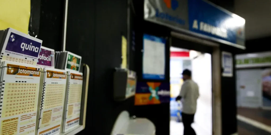 Mega-Sena sorteia R$ 52 milhões nesta terça-feira; apostas vão até as 20h