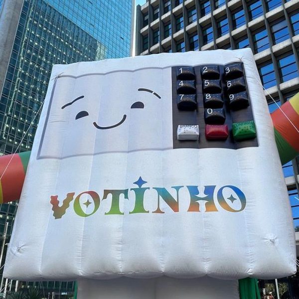 A 30ª Parada do Orgulho LGBT+ alerta sobre importância do voto
