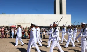 Marinha encerra inscrições para 400 vagas de cabo neste domingo; salário chega a R$ 3,9 mil