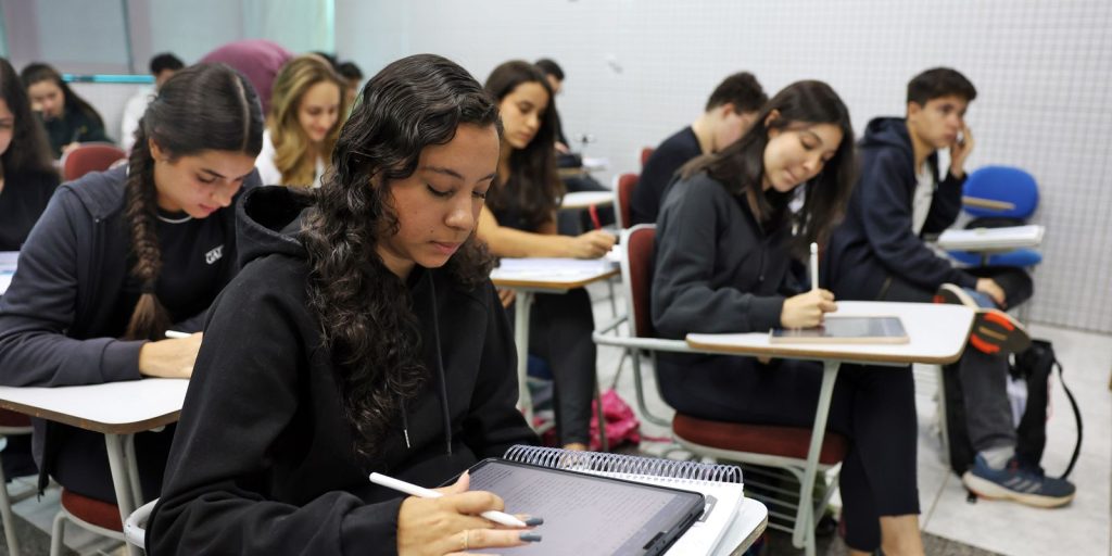 Prouni registra 529,7 mil inscrições para vagas do segundo semestre de 2026