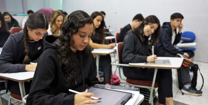 Prouni registra 529,7 mil inscrições para vagas do segundo semestre de 2026
