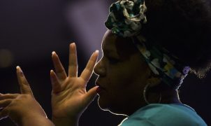 Consulta pública sobre educação bilíngue de surdos termina neste sábado