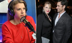 Jodie Sweetin e John Stamos se aproximaram por causa da sobriedade, revela atriz