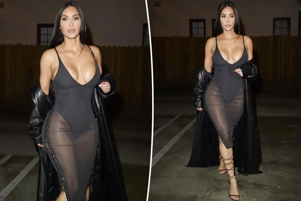 Kim Kardashian aparece com vestido totalmente transparente em evento em Los Angeles