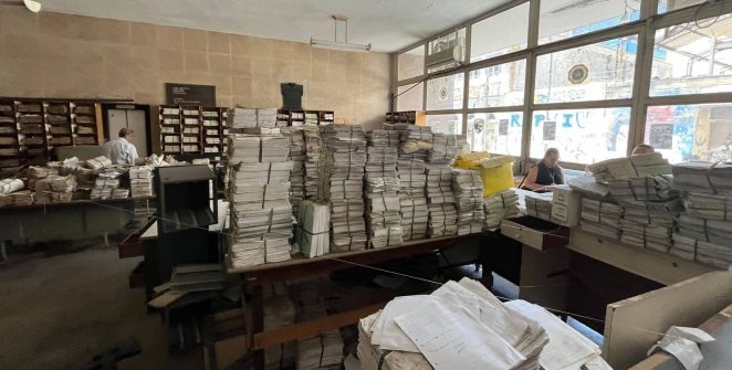 Documentos históricos do antigo IML do Rio são retirados de prédio na Lapa em nova etapa de preservação