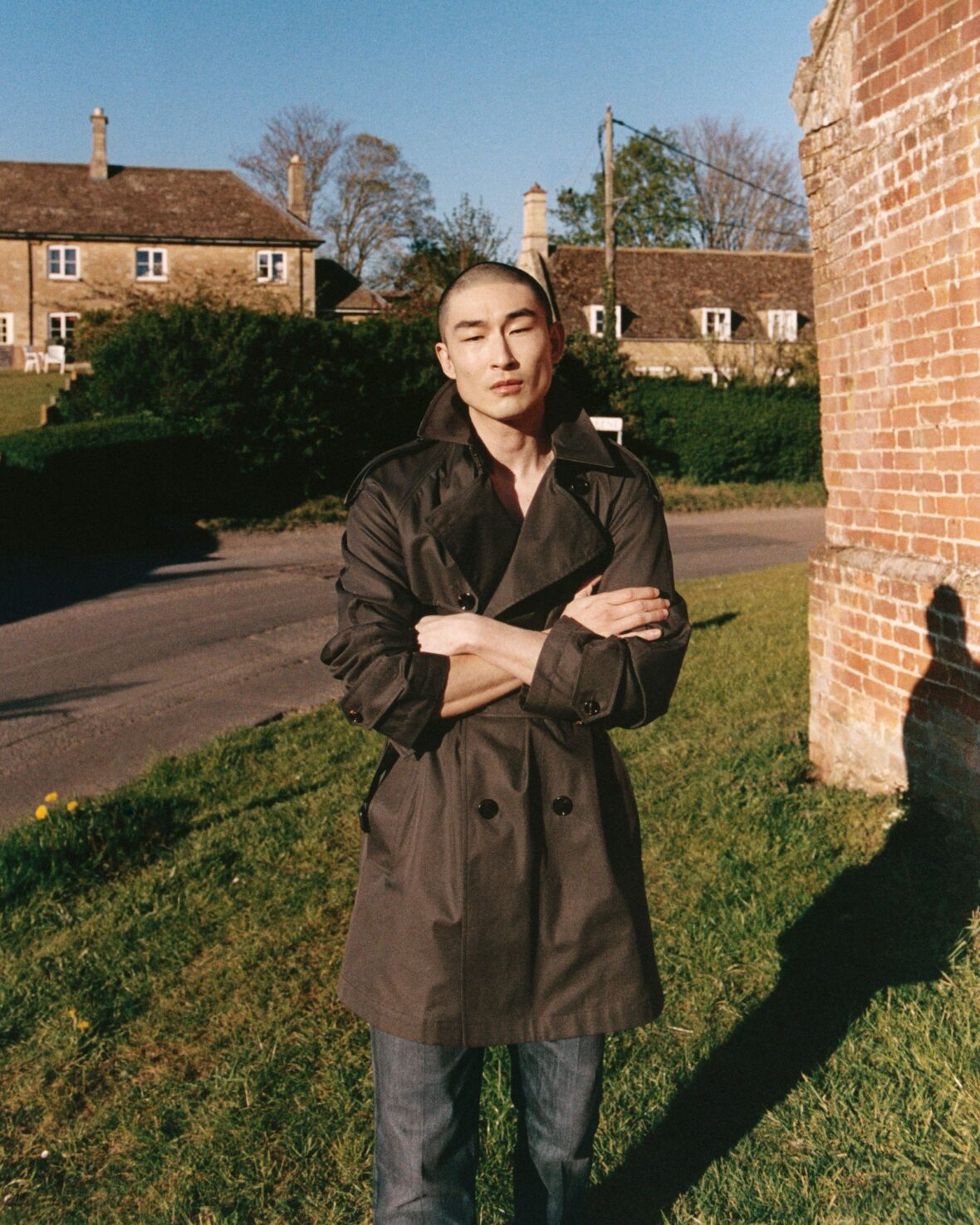 Sang Woo Kim posa para nova campanha de moda da Burberry