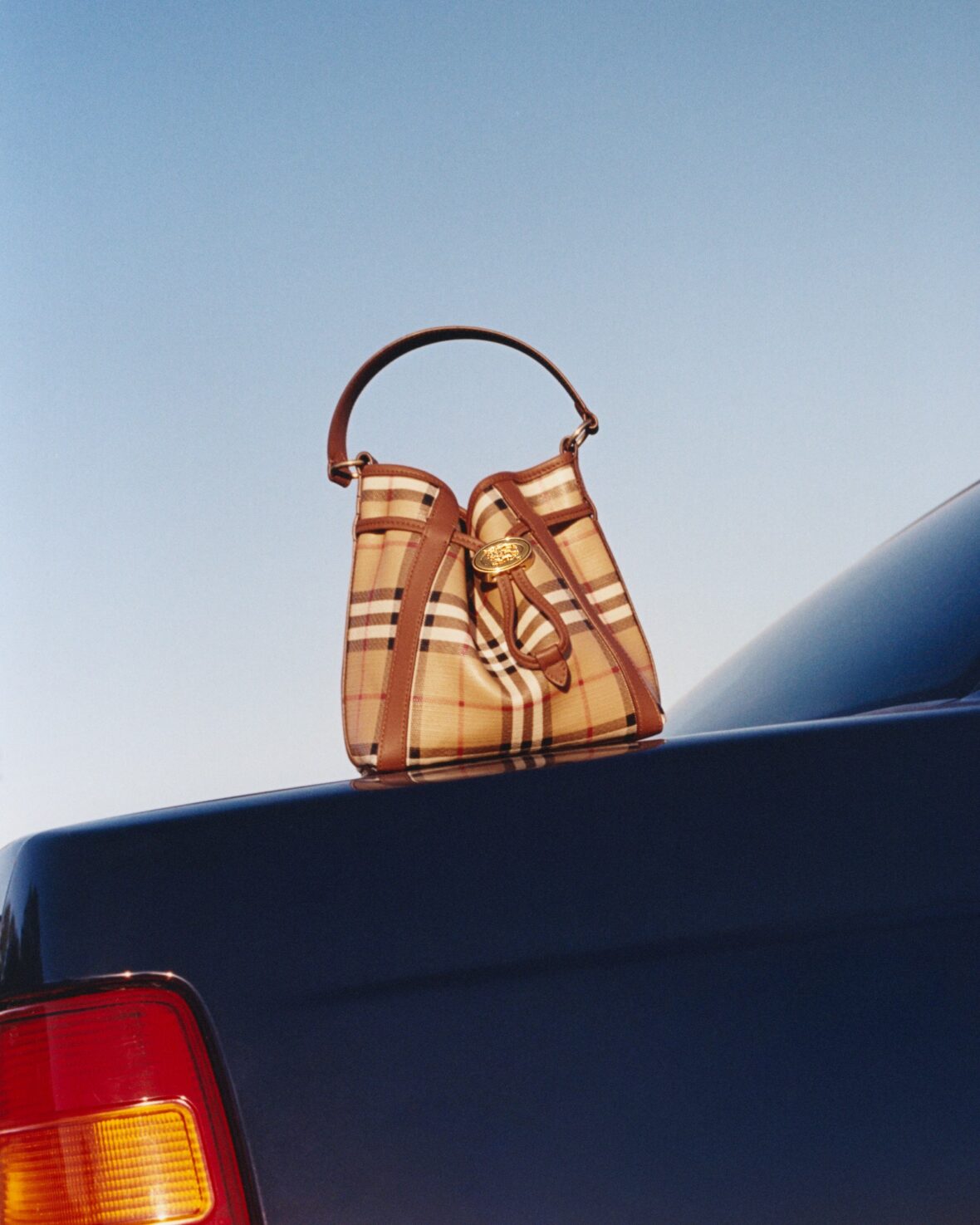 Imagem do produto para a nova campanha de moda da Burberry