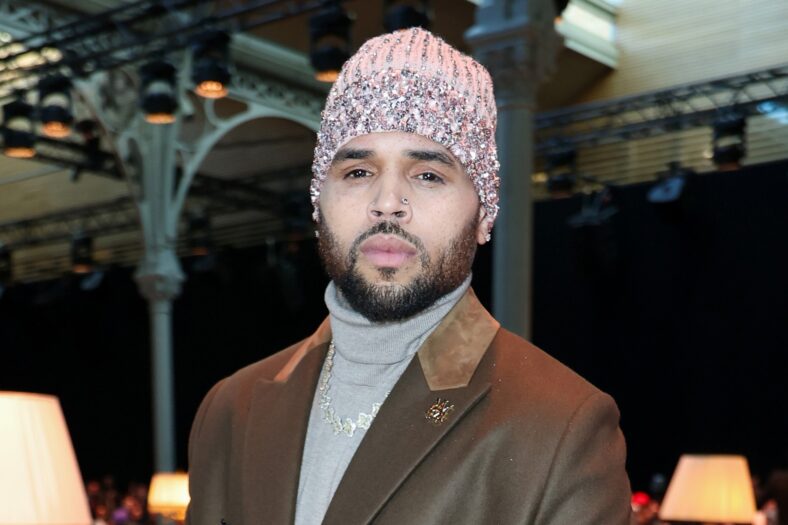 Chris Brown condenado a pagar ex-governanta