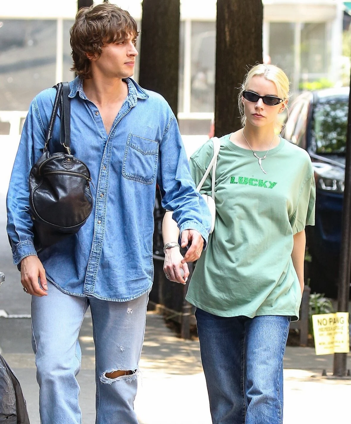Anya Taylor Joy passa um dia em Nova York com Malcolm McRae