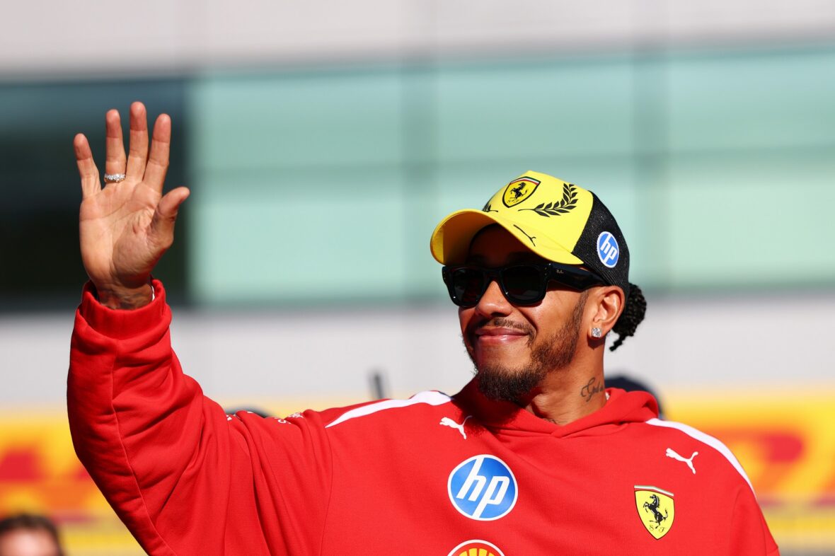 Lewis Hamilton no circuito de Silverstone