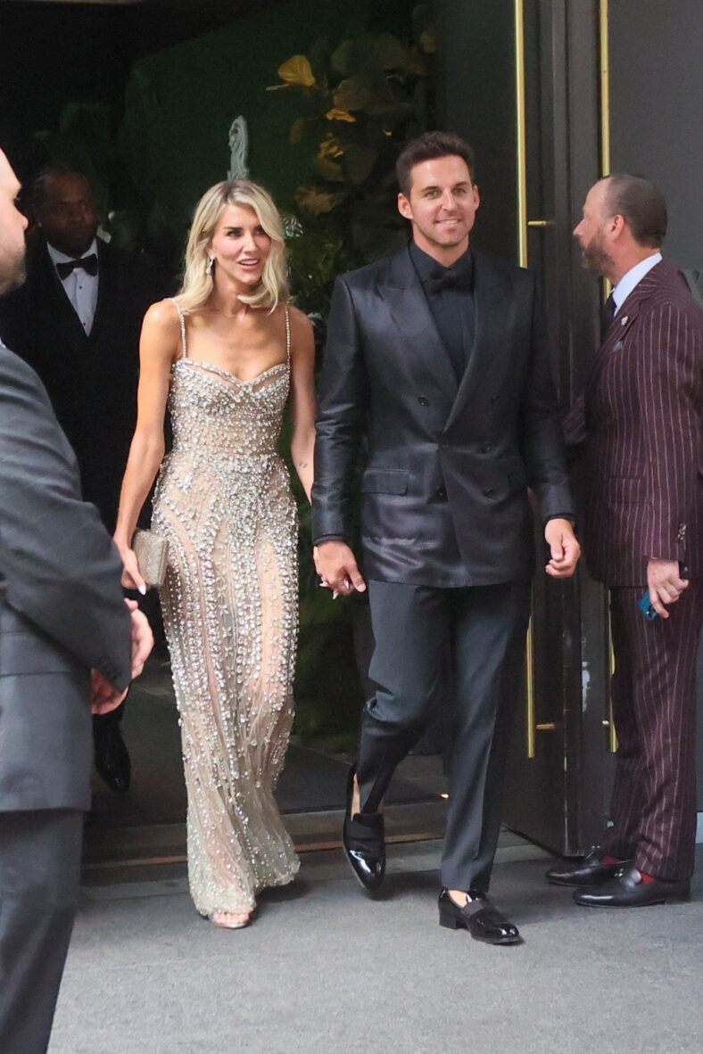 Erin Andrews vai ao casamento de Taylor Swift