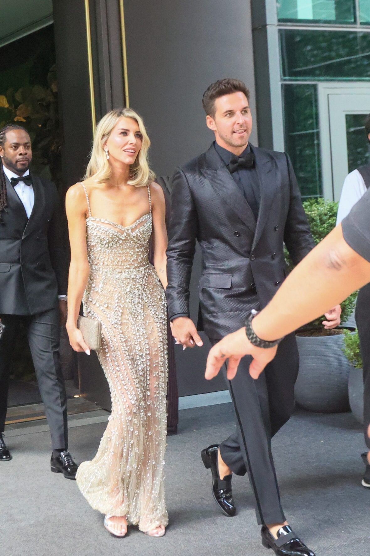 Erin Andrews vai ao casamento de Taylor Swift