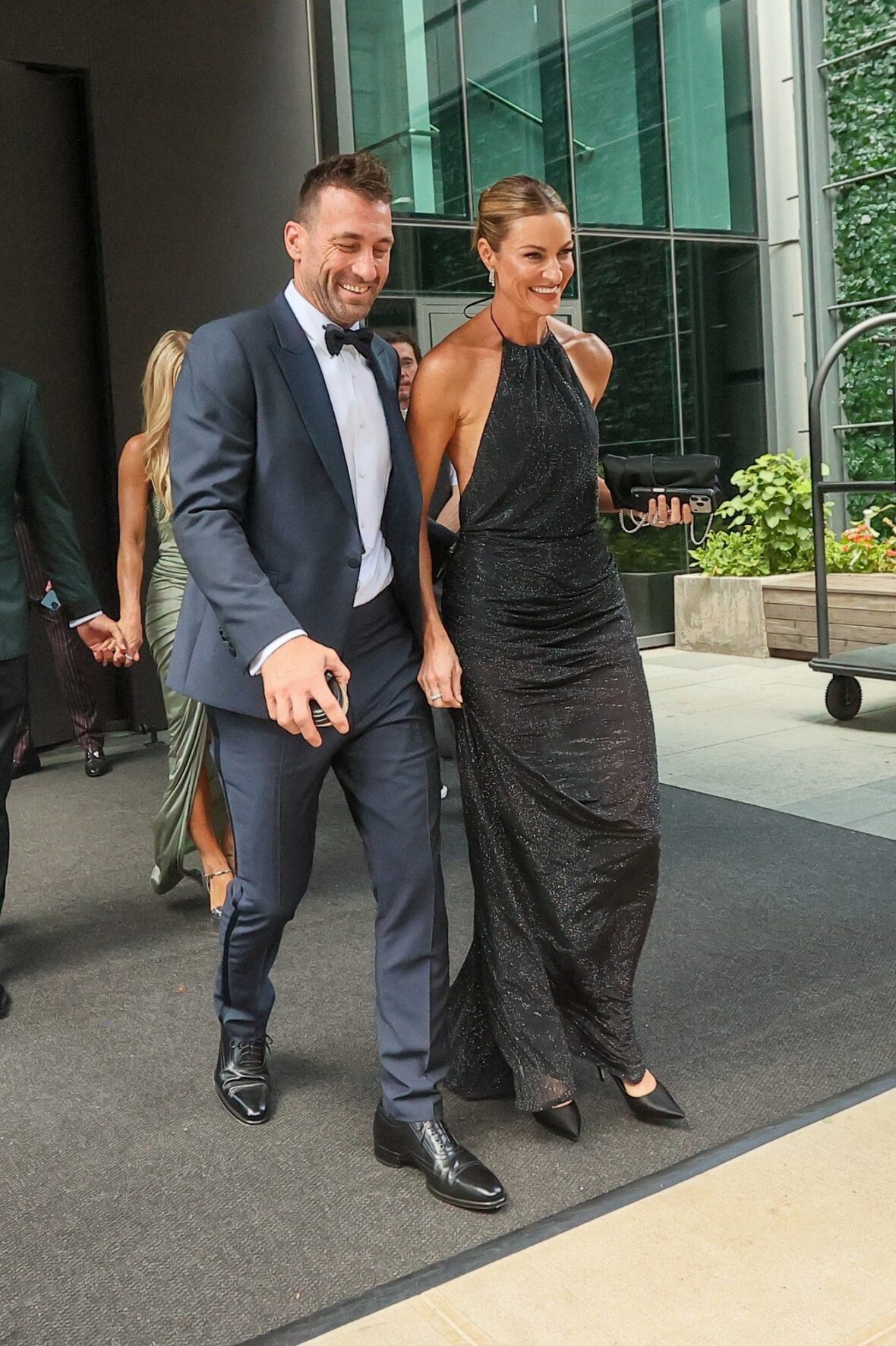 Erin Andrews vai ao casamento de Taylor Swift