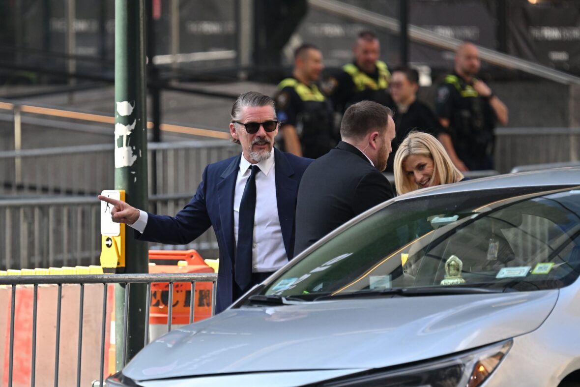 Ethan Hawke chega ao Madison Square Garden