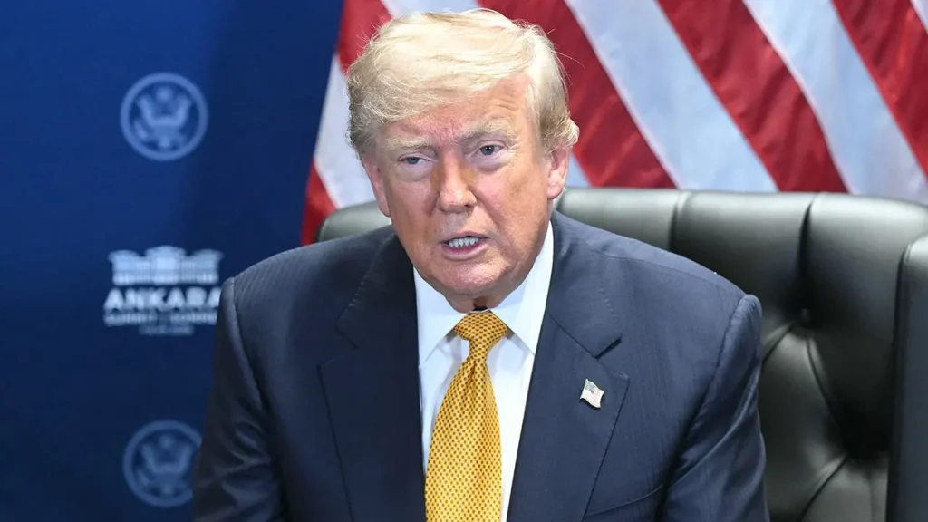 Juíza nomeada por Obama rejeita ação de US$ 10 bilhões de Trump contra Receita Federal e encaminha advogado ao tribunal de ética