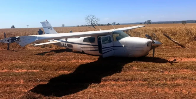 FAB usa tiro de detenção para interceptar avião suspeito vindo da Bolívia
