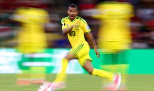 Meia da seleção sul-africana que disputou a Copa de 2026 é encontrado morto na Cidade do Cabo