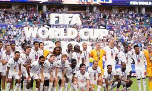 Inglaterra goleia França por 6 a 4 e fica com o terceiro lugar na Copa; Mbappé se torna maior artilheiro da história do torneio