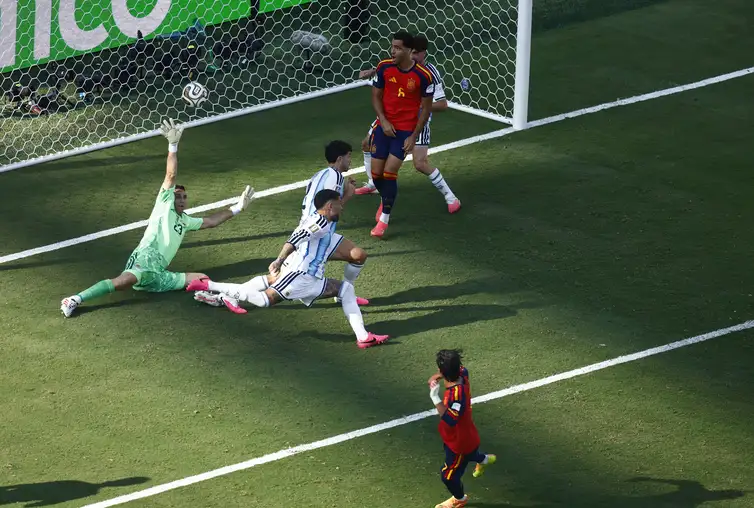 Soccer Football - FIFA World Cup 2026 - Final - Spain v Argentina - New York/New Jersey Stadium, East Rutherford, New Jersey, U.S. - July 19, 2026 Spain