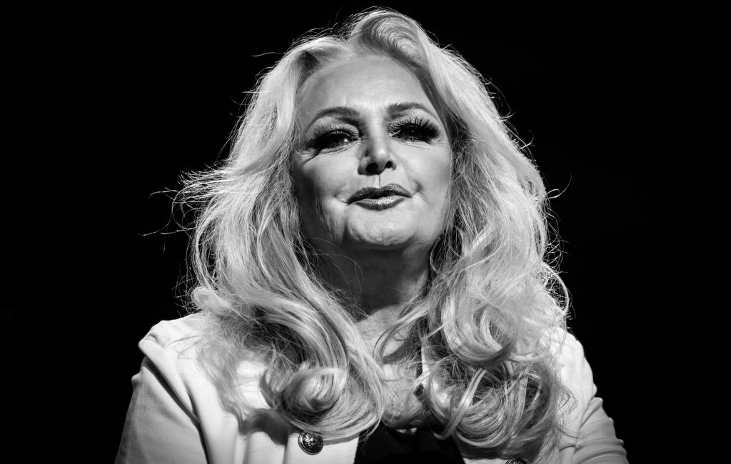 Bonnie Tyler morre aos 75 anos em Portugal; mundo da música presta homenagens