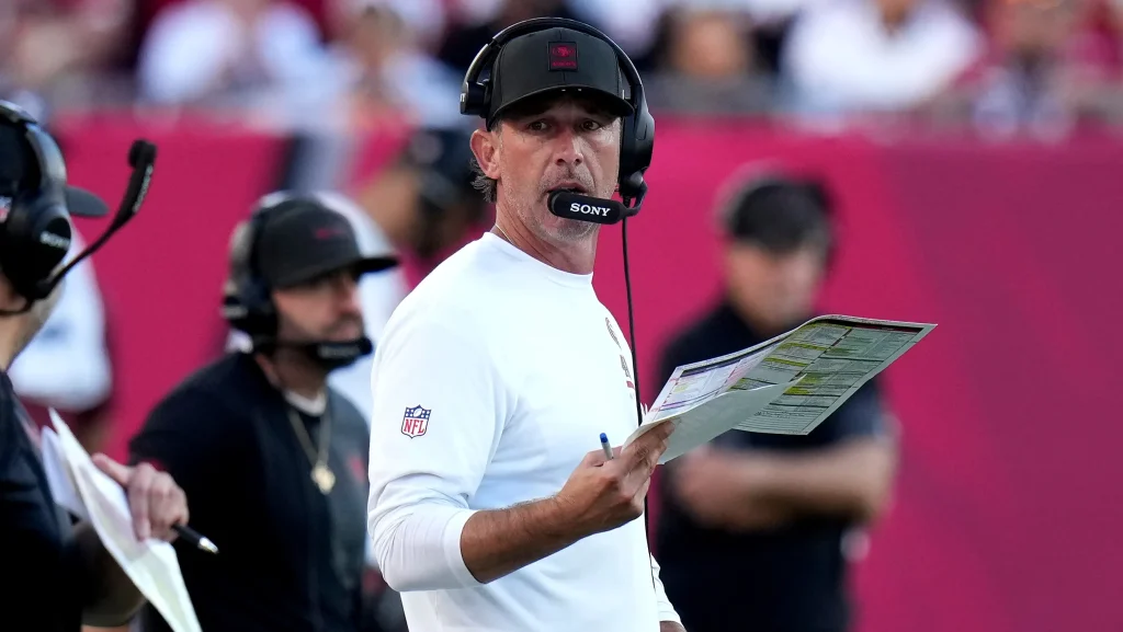 Kyle Shanahan assume culpa por acidente de carro; técnico do 49ers sofreu múltiplas lesões