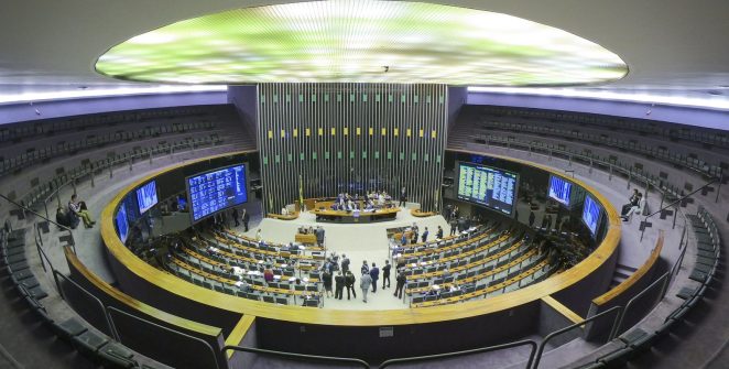 Câmara nega irregularidades em emendas e envia atas ao STF; Dino encaminha explicações de partidos à PF