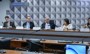 Defensores públicos pedem restrições à publicidade de bets, equiparando-a à do cigarro