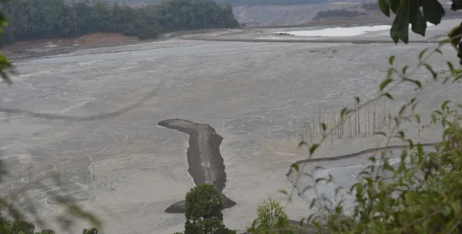 Relatório da ANA aponta 213 barragens em situação crítica no Brasil; mineração lidera riscos