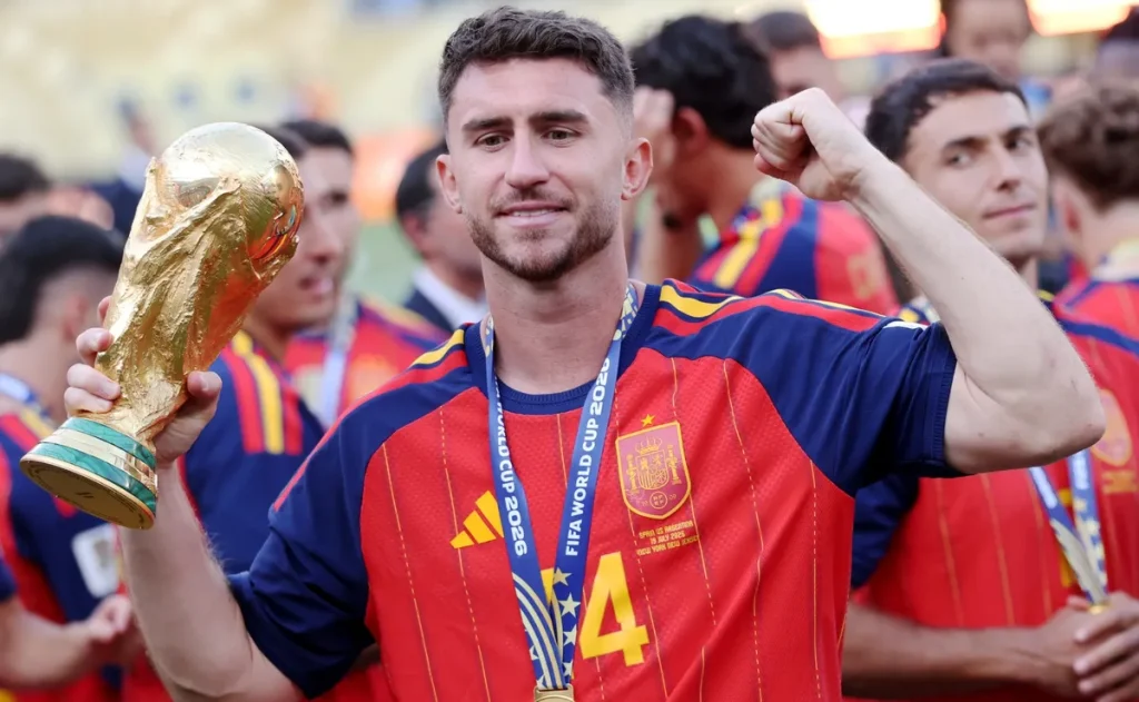 Barcelona mira Aymeric Laporte, campeão mundial em 2026, por €15 milhões