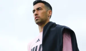 Sergio Busquets negocia retorno ao Barcelona para iniciar carreira de técnico nas categorias de base