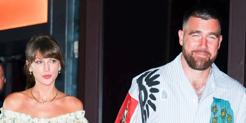 travis-kelce-taylor-swift-não-convidado Foto stock de Travis Kelce e Taylor Swift