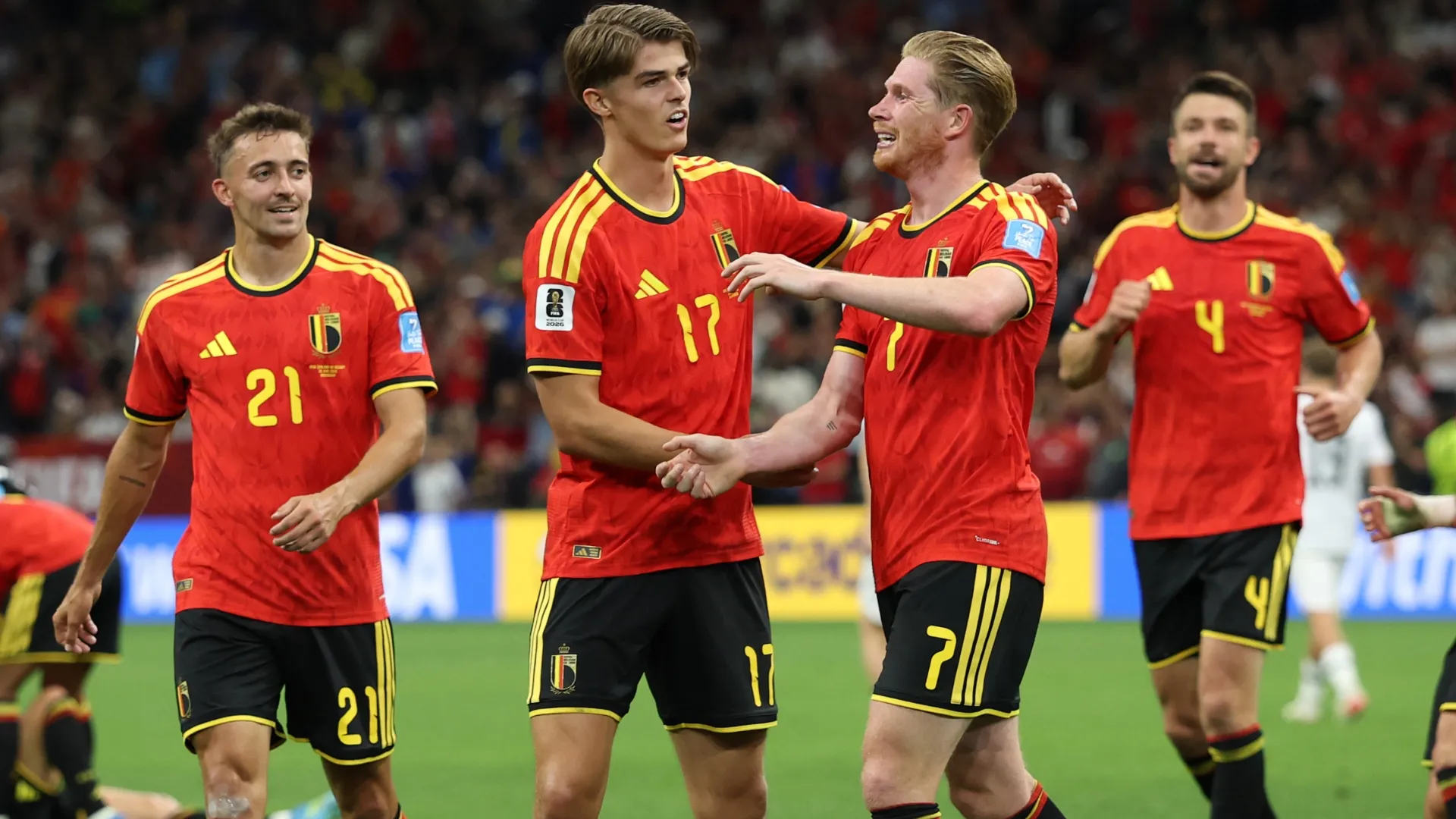 Kevin De Bruyne nº 7 da Bélgica comemora.
