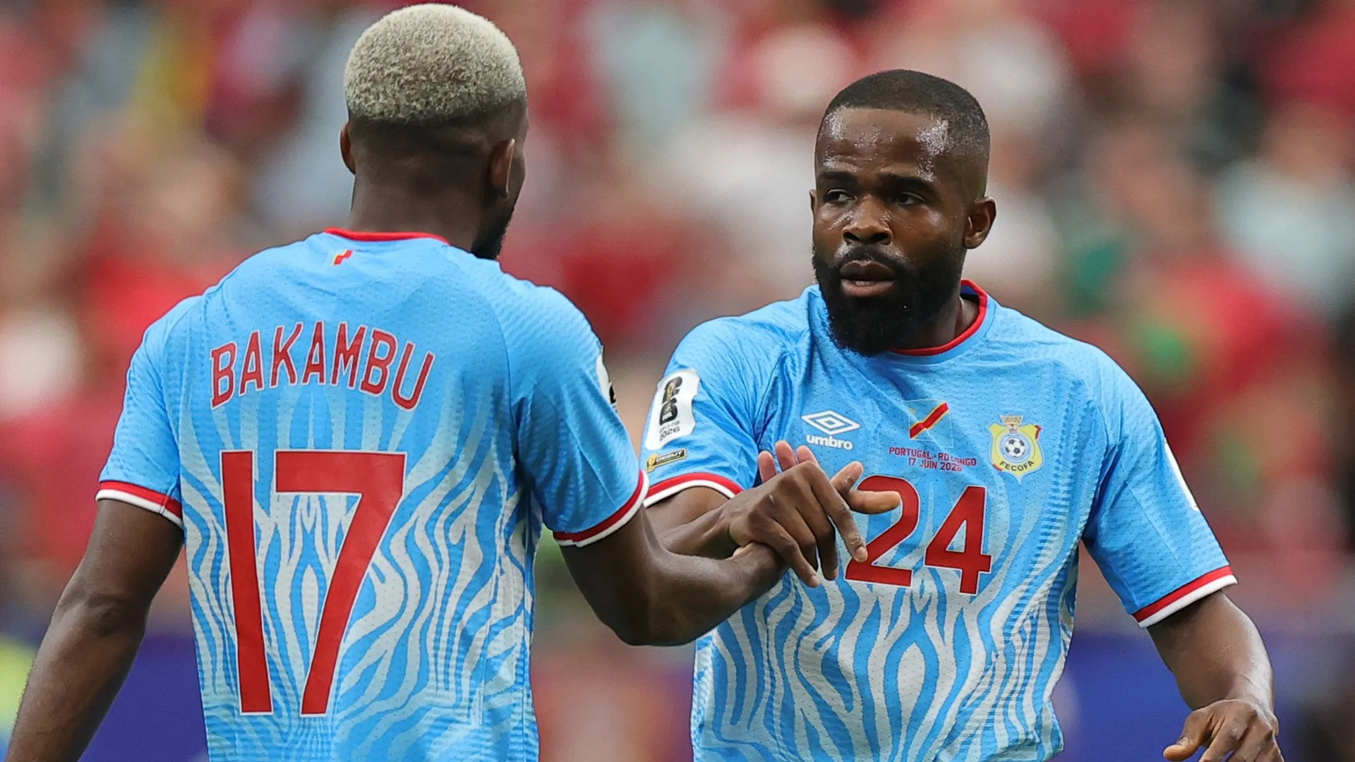 Cedric Bakambu #17 e Gedeon Kalulu #24 da República Democrática do Congo.