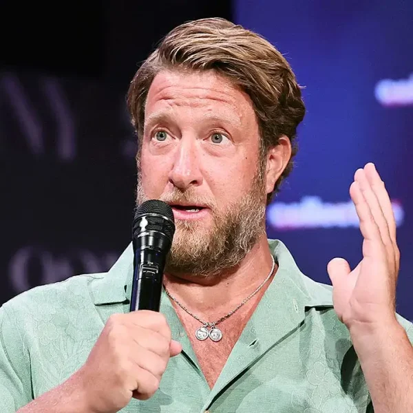 Dave Portnoy defende liberdade de expressão, mas afirma que Primeira Emenda não protege contra consequências