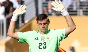 Emiliano Martínez coloca futuro na seleção argentina em dúvida após derrota na final da Copa de 2026