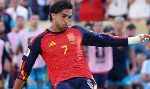 Ferran Torres desperta interesse de PSG e Liverpool após gol decisivo na Copa, mas futuro segue incerto