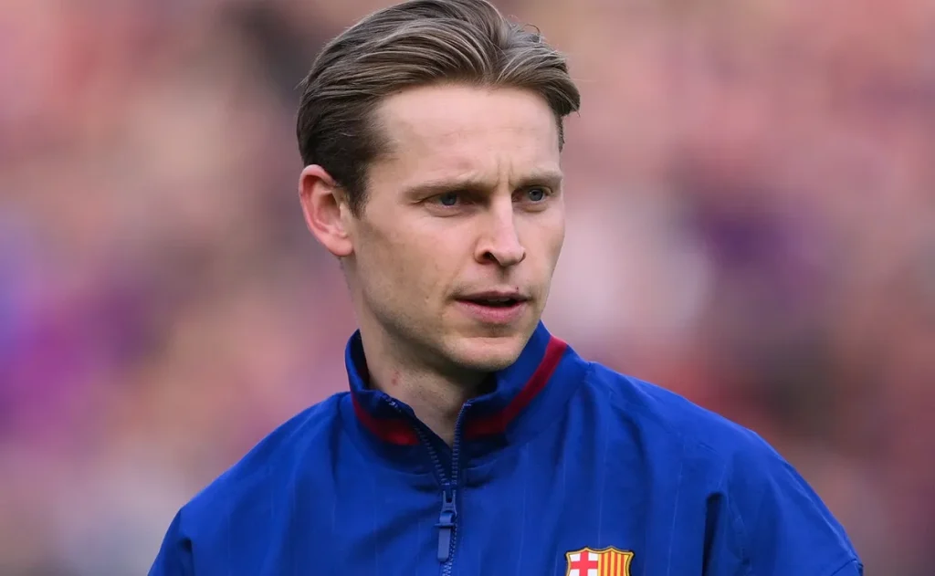 Lesão, crise com Flick e futuro incerto: Frenkie de Jong vive dilema no Barcelona