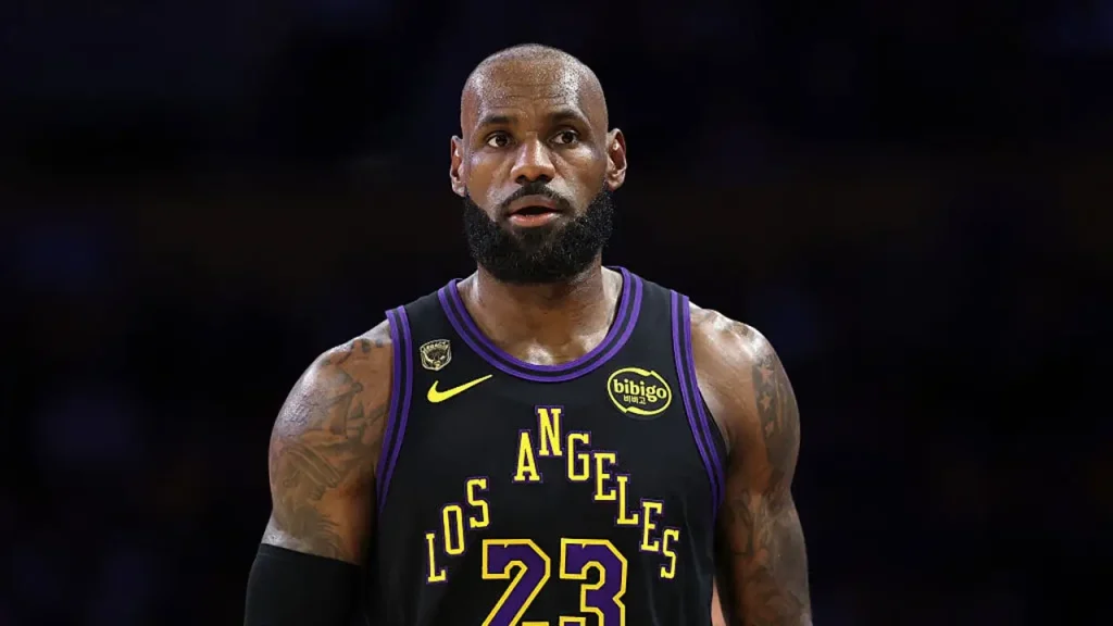 LeBron James de volta a Cleveland? Repórteres de peso apontam Cavaliers como destino favorito para encerrar carreira
