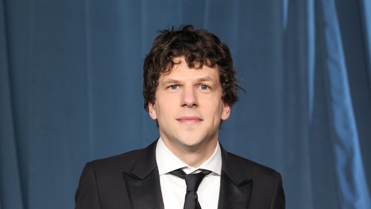 5ª Gala Anual do Museu da Academia – Chegadas Jesse Eisenberg na 5ª Gala Anual do Museu da Academia - Chegadas