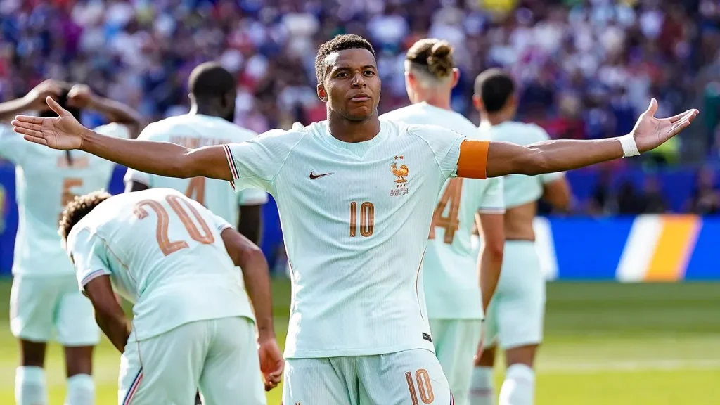 França elimina Marrocos novamente em Copa do Mundo com gols de Mbappé e Dembélé