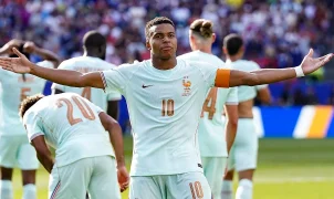 Kylian Mbappé scores 8th World Cup goal as France eliminates Morocco again