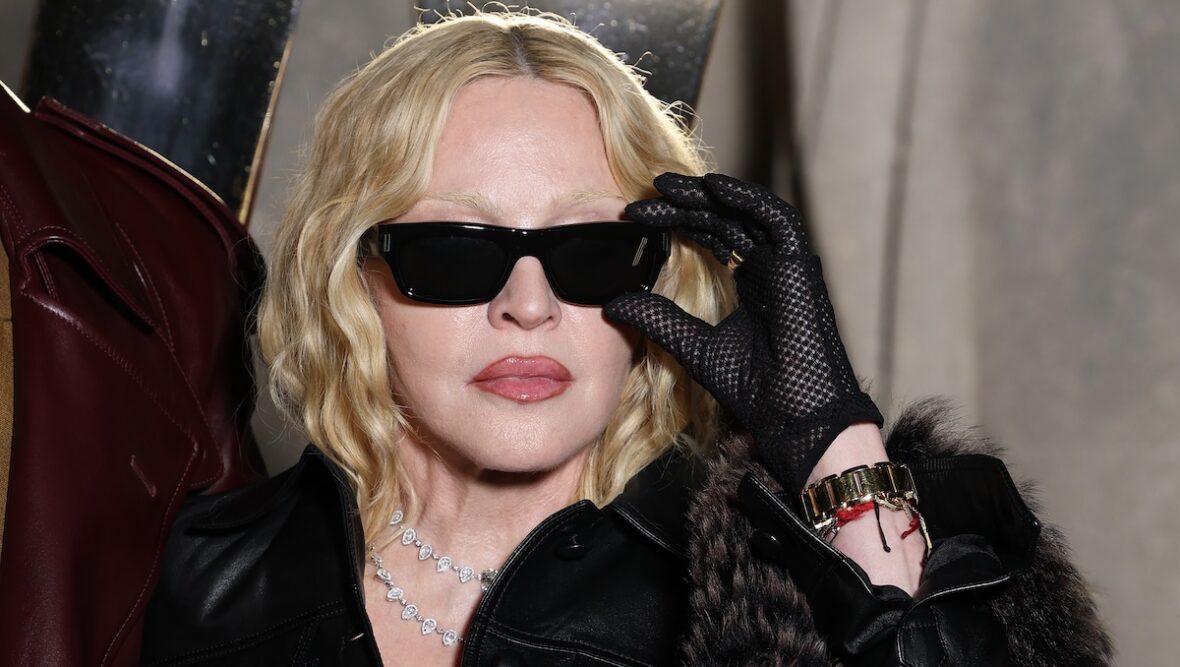 Saint Laurent: Photocall – Paris Fashion Week – Moda Feminina Primavera/Verão 2026 Madonna Saint Laurent: Photocall - Paris Fashion Week - Moda Feminina Primavera/Verão 2026