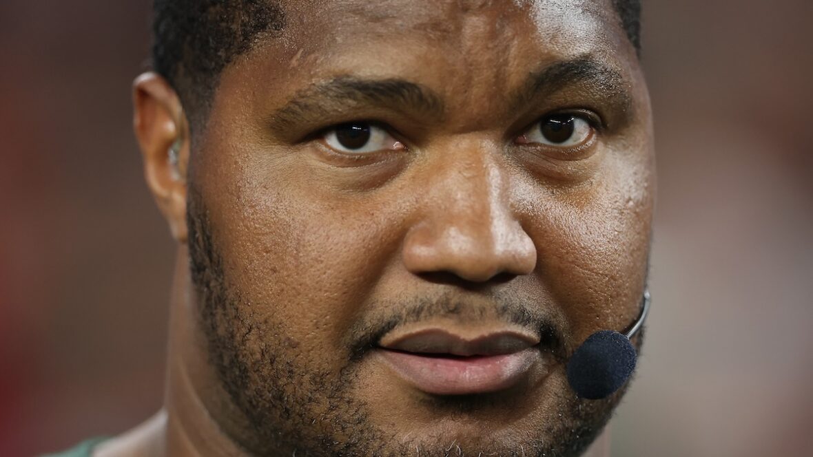 Semifinal dos playoffs de futebol universitário – Vrbo Fiesta Bowl Semifinal dos playoffs do Calais Campbell College Football - Vrbo Fiesta Bowl