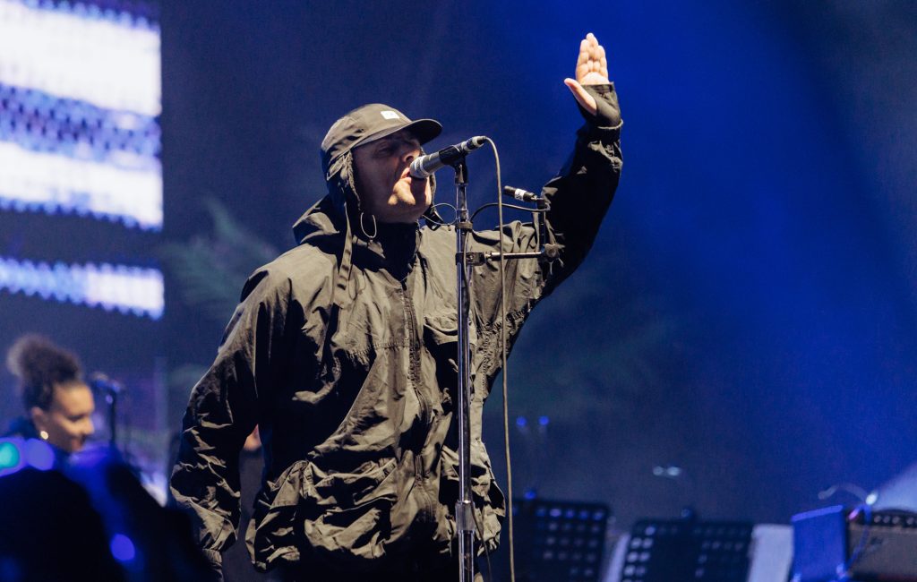 Liam Gallagher detona show do intervalo da final da Copa: parece uma bad trip