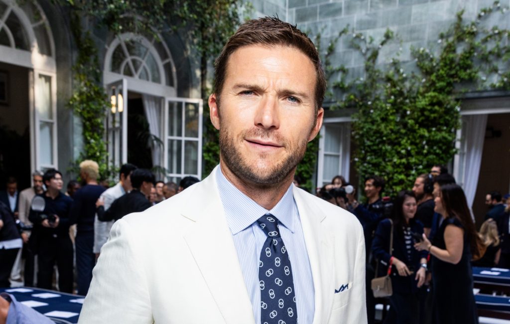 Scott Eastwood detona colega de elenco que abandonou produção sem devolver cachê: Inaceitável