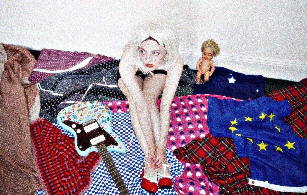 TTSSFU anuncia retorno ao dream-pop e fala sobre superar inseguranças após o EP Blown
