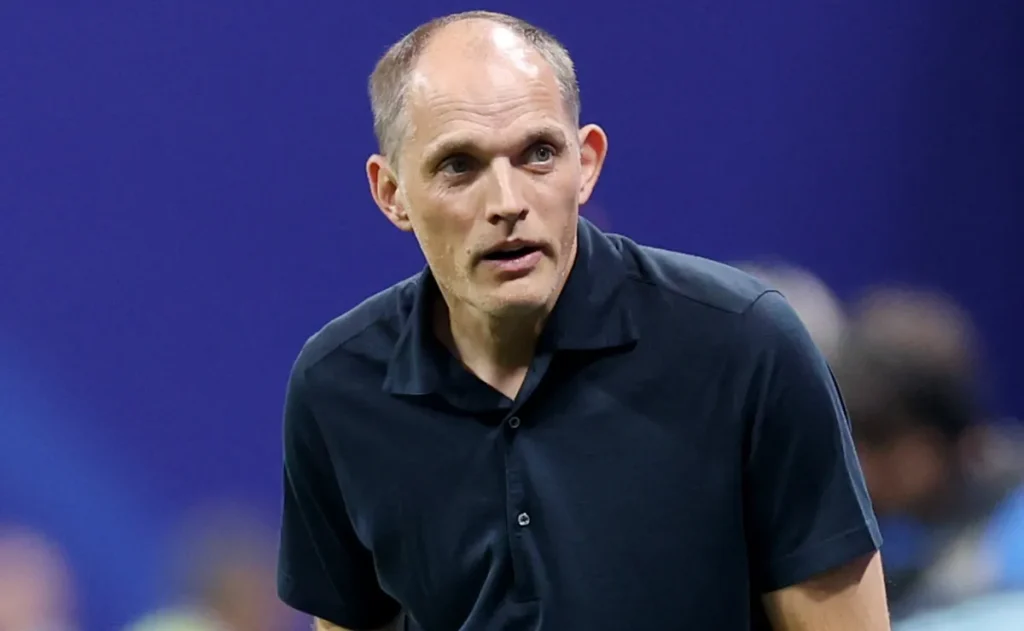 Federação Inglesa mantém Tuchel no cargo após eliminação na semifinal da Copa de 2026